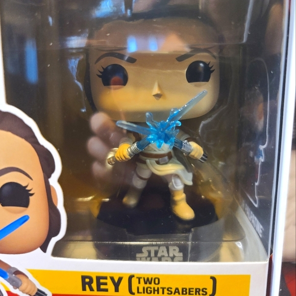 Rey and Emporer Palpatine Funk Pop Bundle 🌌 - Picture 2 of 4